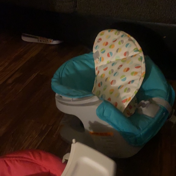 4in1 high chair pink or blue one twins - Picture 2 of 2